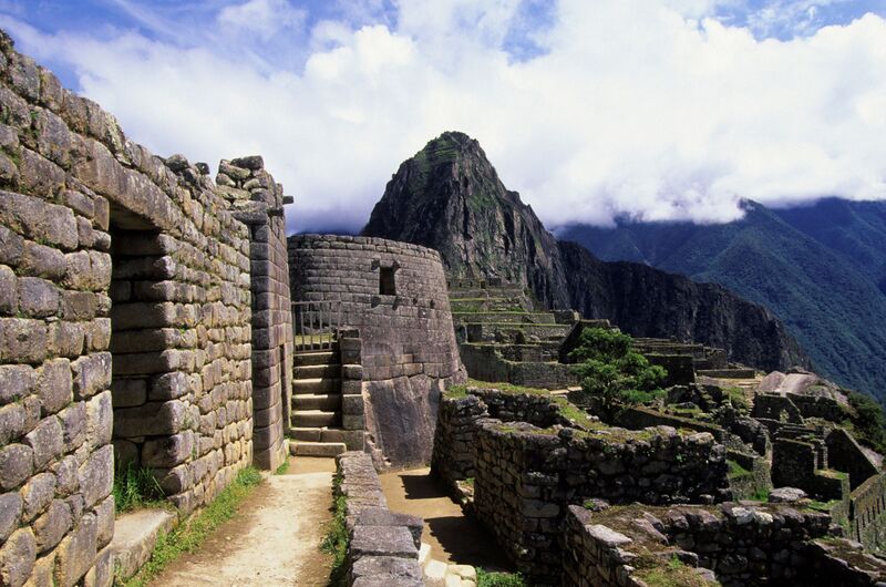 File:Machu-Picchu.jpg